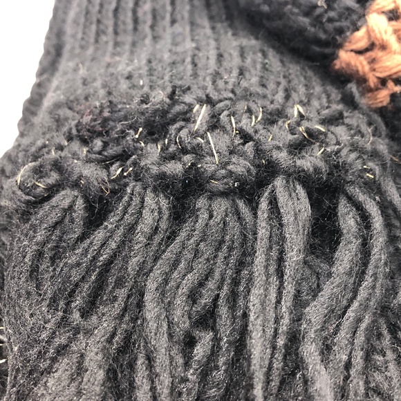 Super Soft Fringe Scarf & Hat Set - Picture 12 of 12